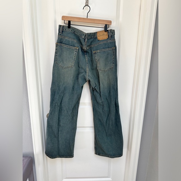 Mens Levi’s Low Loose Boot Jeans - Picture 3 of 9